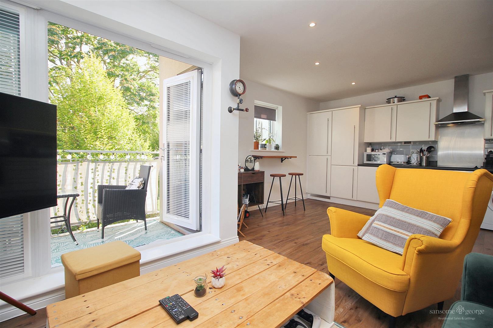 2 bed property in Battle Square, Reading